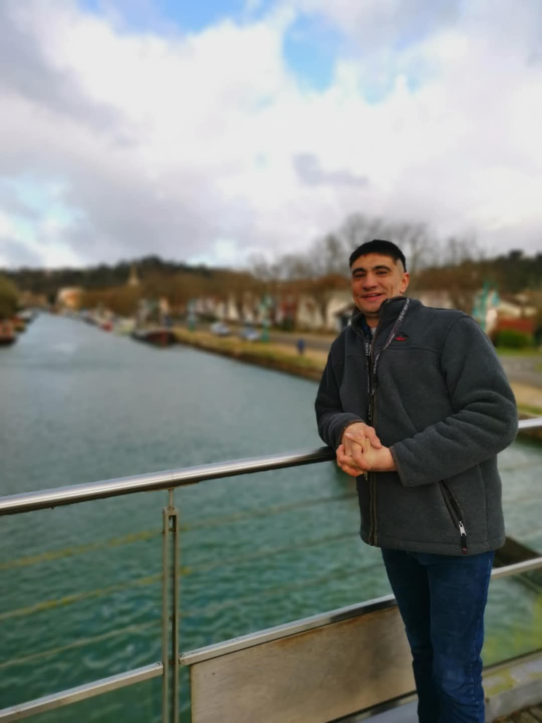 Mewen - Provence - Vaud | Club Echangiste